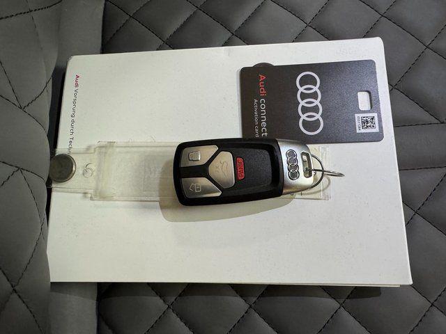 2025 Audi SQ5 Premium Plus TFSI quattro Tiptronic