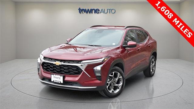 2025 Chevrolet Trax FWD LT