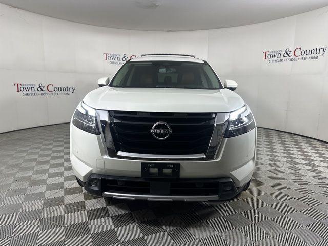 2022 Nissan Pathfinder Platinum 4WD 2022 Nissan Pathfinder Platinum 4WD