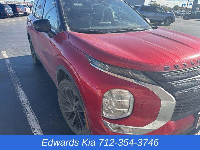 2022 Mitsubishi Outlander Black Edition S-AWC 2022 Mitsubishi Outlander Black Edition S-AWC