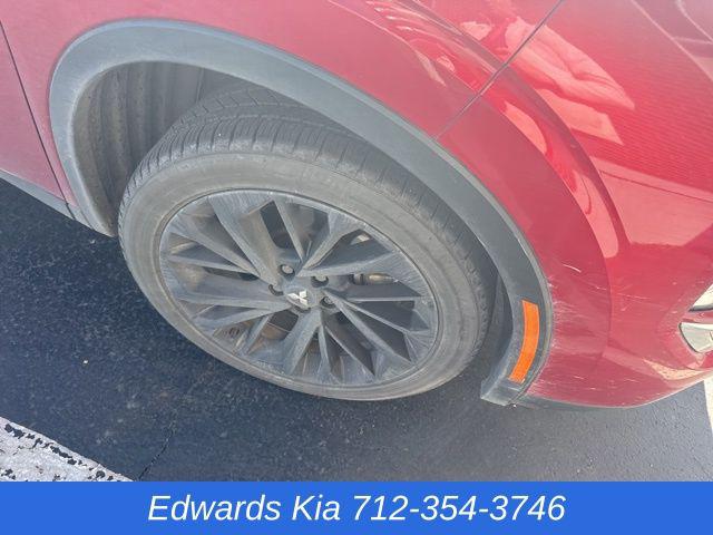 2022 Mitsubishi Outlander Black Edition S-AWC 2022 Mitsubishi Outlander Black Edition S-AWC