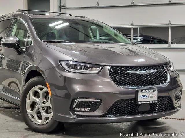 2023 Chrysler Pacifica Limited AWD