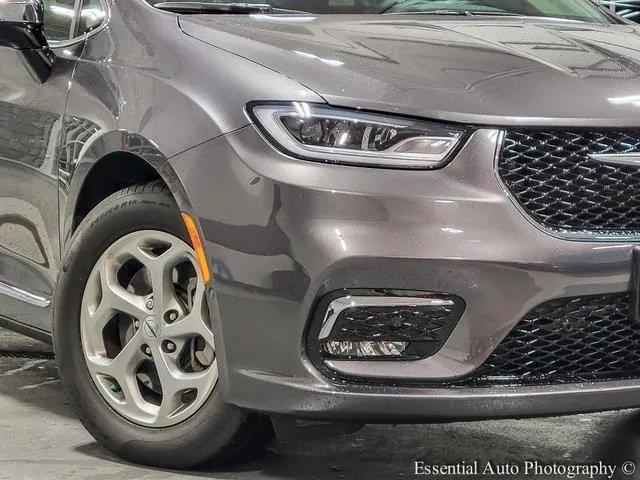 2023 Chrysler Pacifica Limited AWD