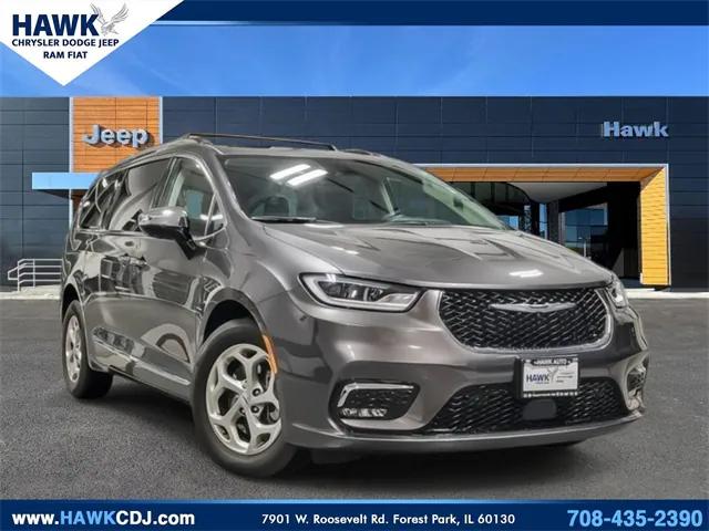 2023 Chrysler Pacifica Limited AWD
