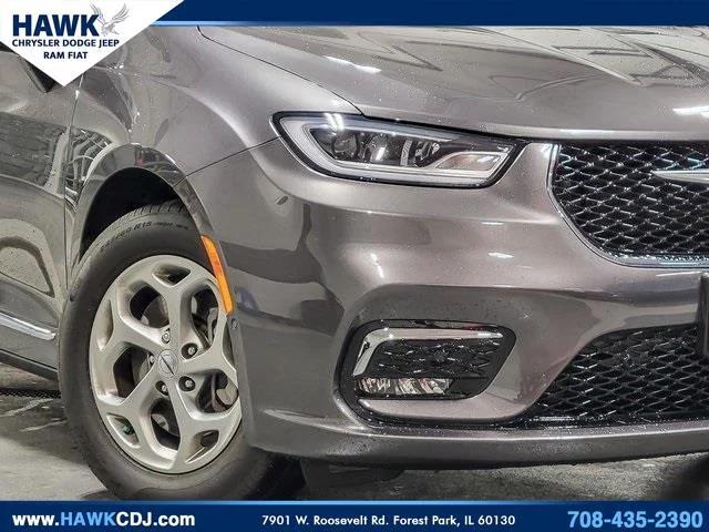 2023 Chrysler Pacifica Limited AWD