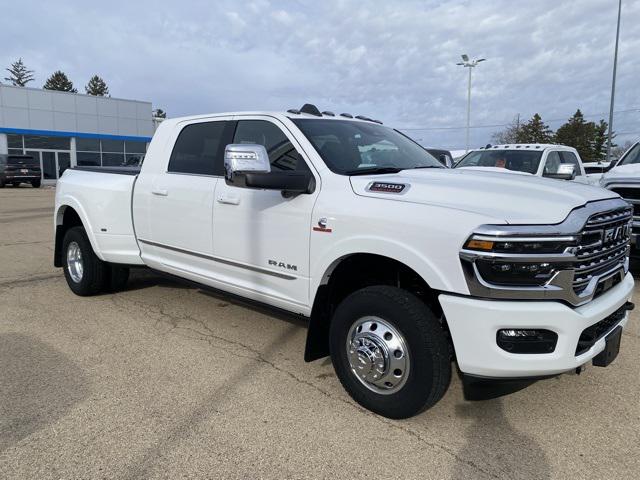 2025 RAM 3500 Limited Mega Cab 4x4 64 Box 2025 RAM 3500 Limited Mega Cab 4x4 64 Box