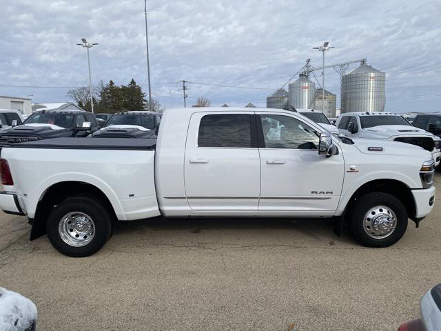 2025 RAM 3500 Limited Mega Cab 4x4 64 Box 2025 RAM 3500 Limited Mega Cab 4x4 64 Box