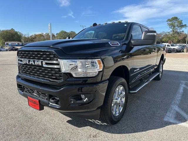 2023 RAM 2500 Big Horn Crew Cab 4x4 64 Box
