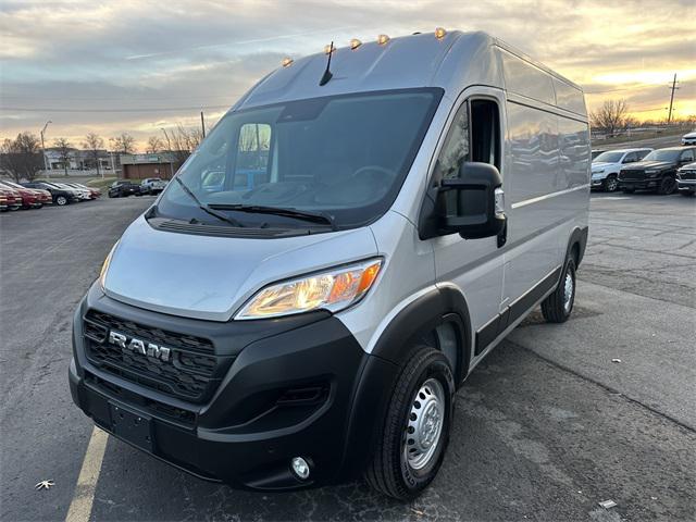 2025 RAM ProMaster 2500 Cargo Van Tradesman High Roof 136 WB w/Pass Seat