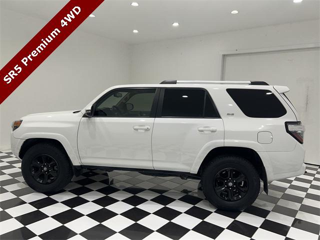 2019 Toyota 4Runner SR5 2019 Toyota 4Runner SR5