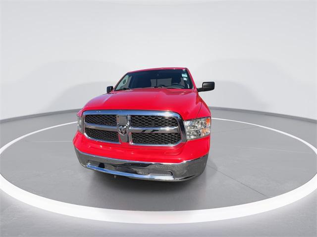 2017 RAM 1500 SLT Quad Cab 4x2 64 Box 2017 RAM 1500 SLT Quad Cab 4x2 64 Box