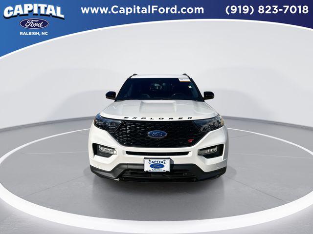 2021 Ford Explorer ST 2021 Ford Explorer ST