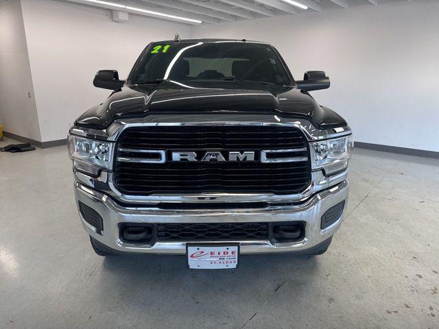 2021 RAM 2500 Big Horn Crew Cab 4x4 64 Box 2021 RAM 2500 Big Horn Crew Cab 4x4 64 Box