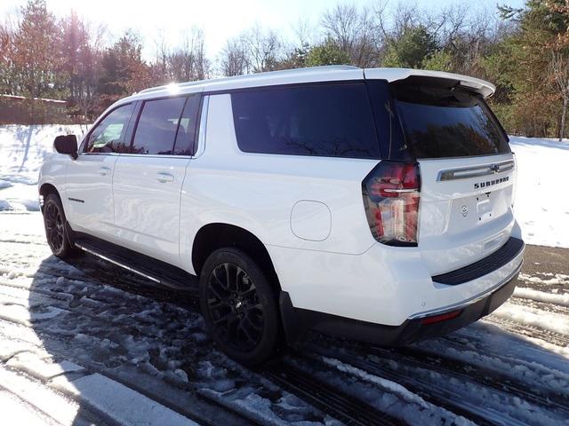2023 Chevrolet Suburban 4WD LS