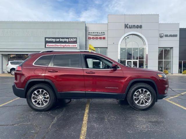 2019 Jeep Cherokee Latitude Plus 4x4 2019 Jeep Cherokee Latitude Plus 4x4