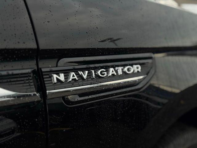 2022 Lincoln Navigator Black Label