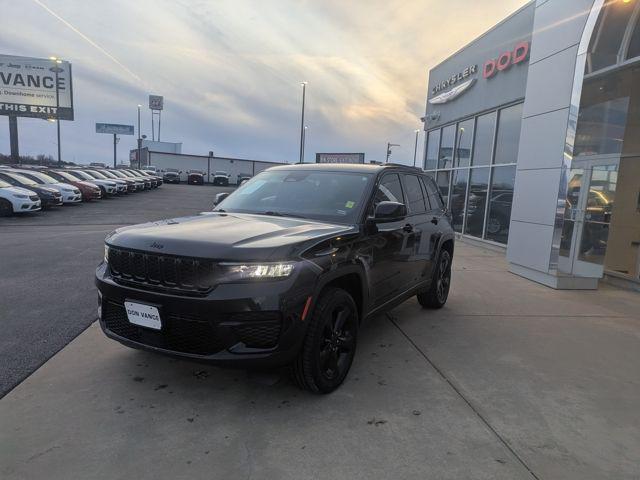 2023 Jeep Grand Cherokee Altitude 4x4