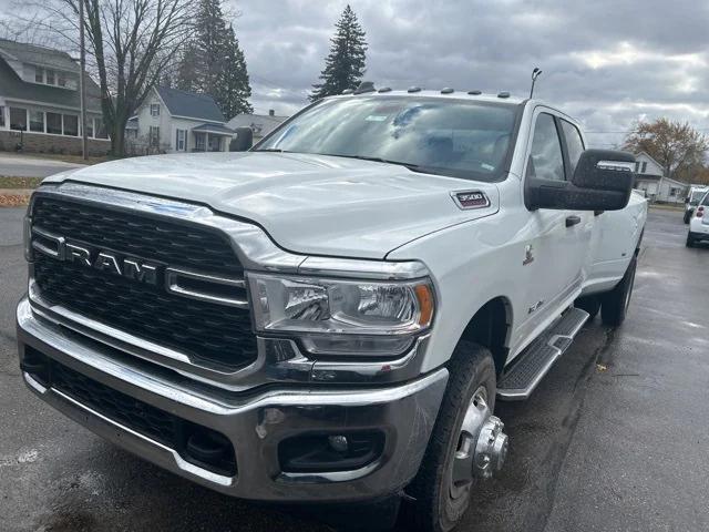 2024 RAM 3500 Big Horn Crew Cab 4x4 8 Box 2024 RAM 3500 Big Horn Crew Cab 4x4 8 Box