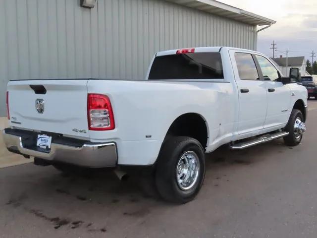 2024 RAM 3500 Big Horn Crew Cab 4x4 8 Box