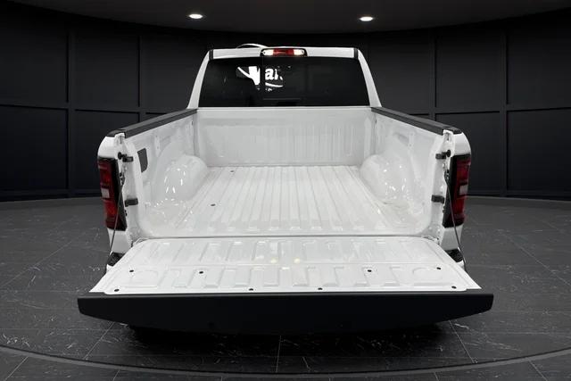 2025 Ram 1500 Lone Star Crew Cab 4x4 5'7" Box