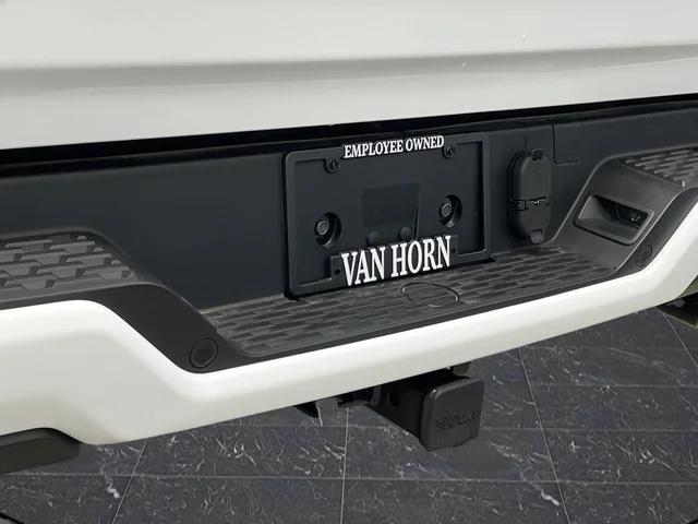 2025 Ram 1500 Lone Star Crew Cab 4x4 5'7" Box
