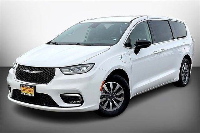 2024 Chrysler Pacifica Hybrid Select