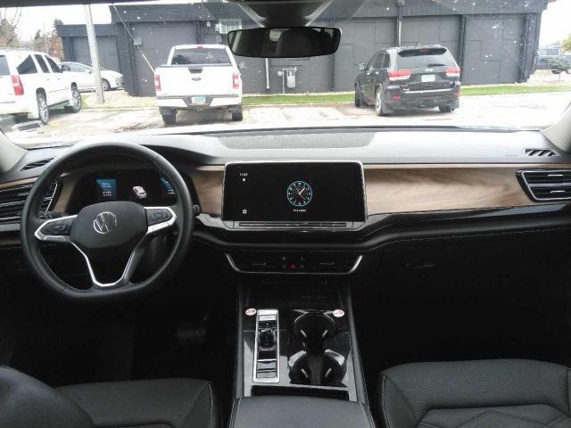 2024 Volkswagen Atlas 2.0T SE w/Technology 2024 Volkswagen Atlas 2.0T SE w/Technology