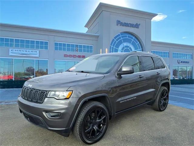 2020 Jeep Grand Cherokee Laredo E 4x4 2020 Jeep Grand Cherokee Laredo E 4x4