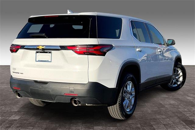 2023 Chevrolet Traverse AWD LS