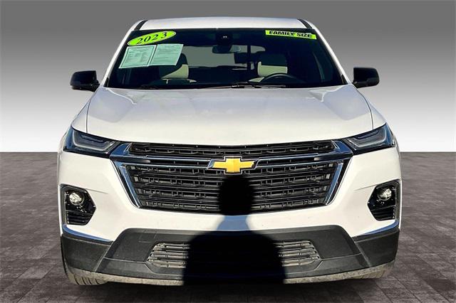 2023 Chevrolet Traverse AWD LS