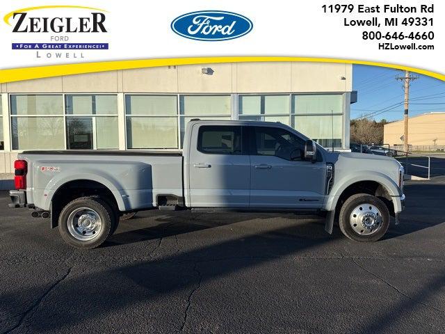 2025 Ford F-450 LARIAT 2025 Ford F-450 LARIAT