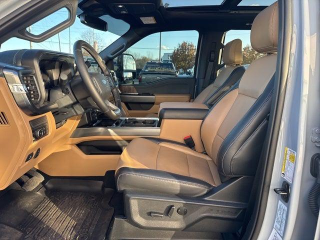 2025 Ford F-450 LARIAT 2025 Ford F-450 LARIAT