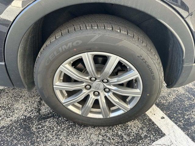 2023 Cadillac XT4 FWD Premium Luxury