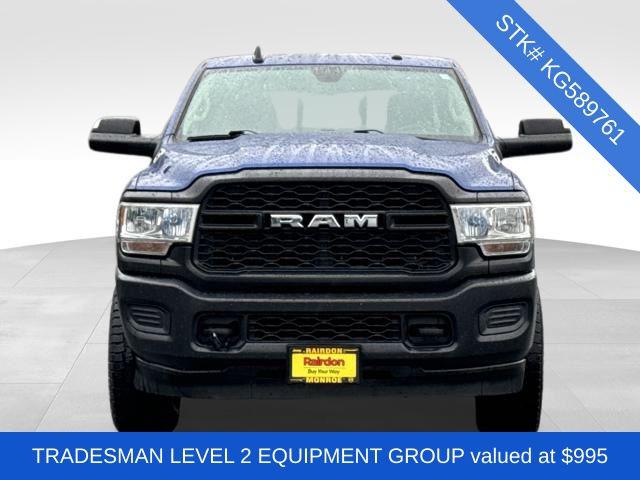 2019 RAM 3500 Tradesman Crew Cab 4x4 64 Box