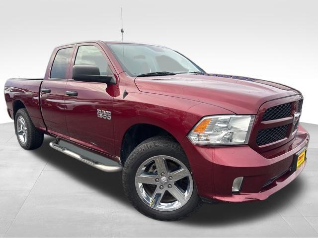 2017 RAM 1500 Express Quad Cab 4x4 64 Box 2017 RAM 1500 Express Quad Cab 4x4 64 Box