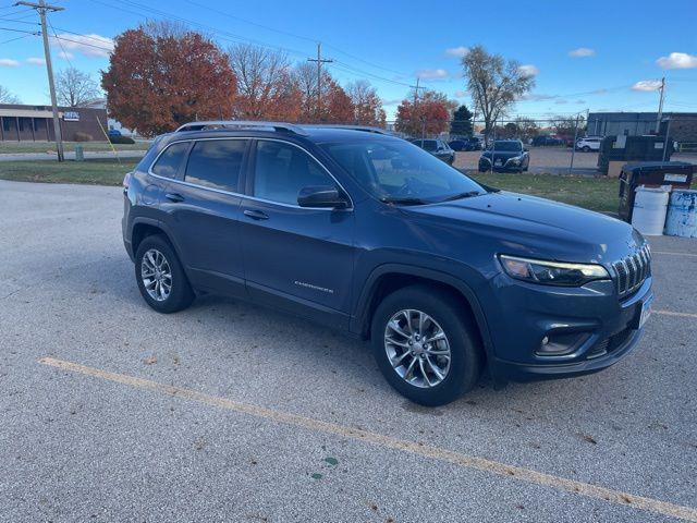 2020 Jeep Cherokee Latitude Plus 4X4 2020 Jeep Cherokee Latitude Plus 4X4