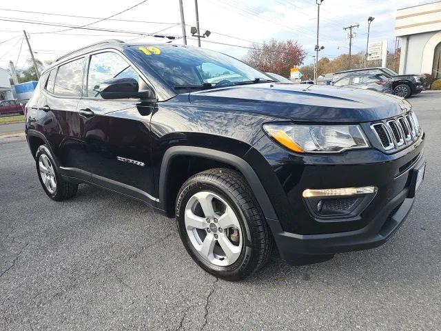 2019 Jeep Compass Latitude 4x4 2019 Jeep Compass Latitude 4x4