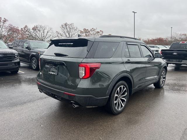 2023 Ford Explorer ST-Line