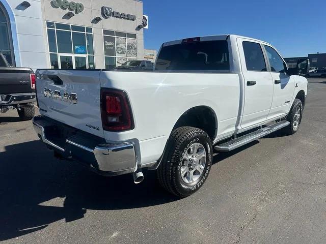 2023 RAM 3500 Big Horn Crew Cab 4x4 8 Box 2023 RAM 3500 Big Horn Crew Cab 4x4 8 Box