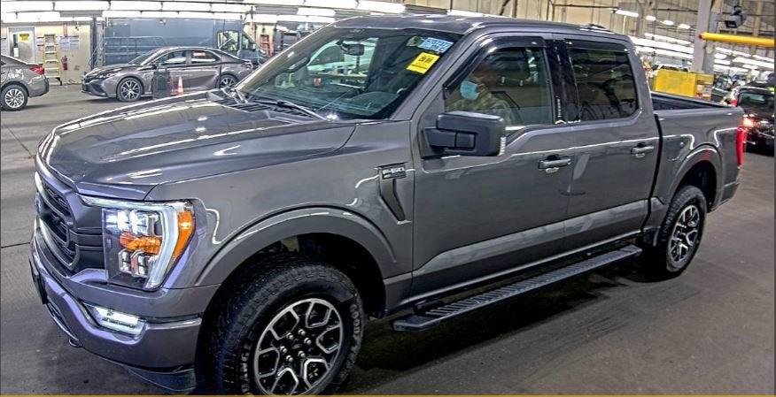 2022 Ford F-150 XLT 2022 Ford F-150 XLT