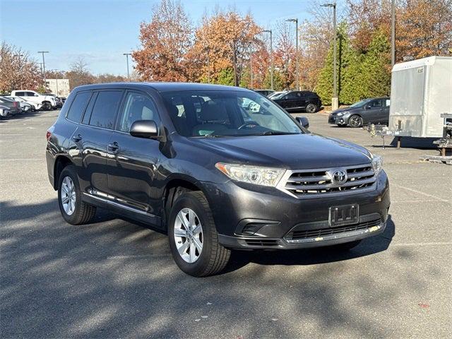 2013 Toyota Highlander Base Plus V6 2013 Toyota Highlander Base Plus V6