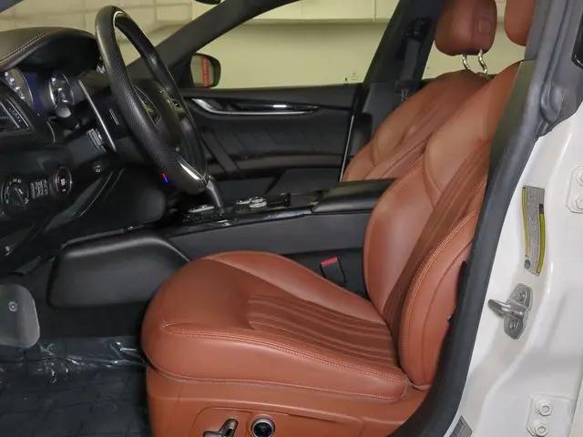 2022 Maserati Ghibli Modena
