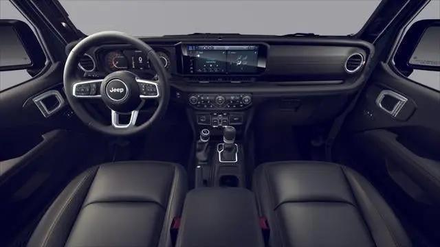 2026 Jeep Wrangler 4-Door Sahara 4x4