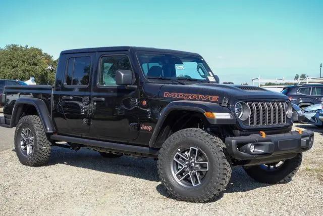 2026 Jeep Gladiator Sport