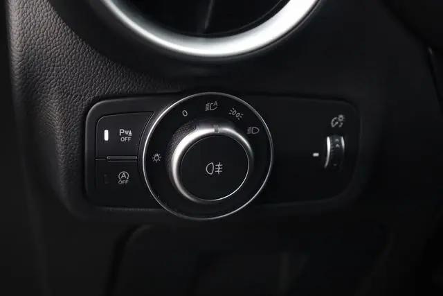 2025 Alfa Romeo Stelvio Sprint AWD