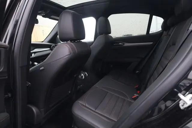 2025 Alfa Romeo Stelvio Sprint AWD