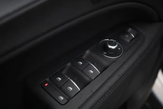 2025 Alfa Romeo Stelvio Sprint AWD