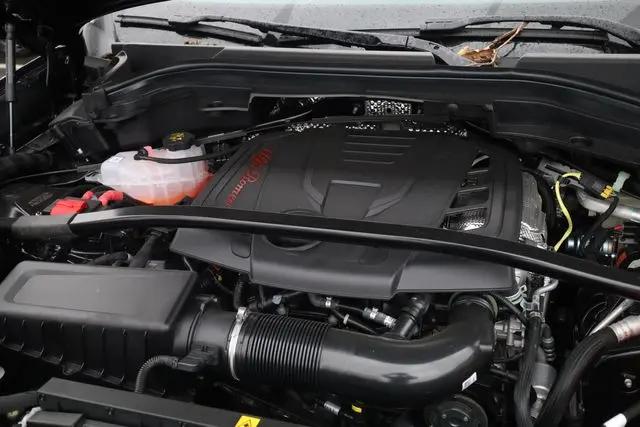 2025 Alfa Romeo Stelvio Sprint AWD