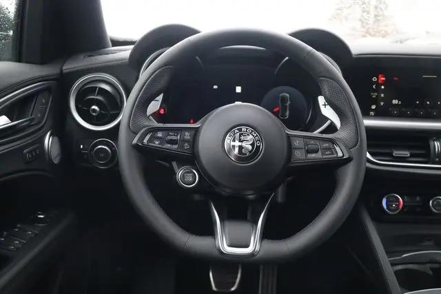 2025 Alfa Romeo Stelvio Sprint AWD