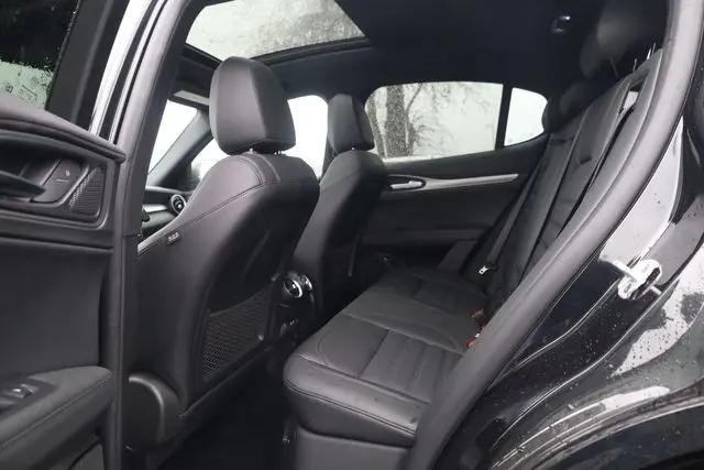 2025 Alfa Romeo Stelvio Sprint AWD